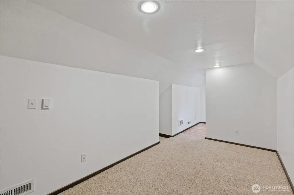 424 Cannon Road Packwood WA 98361