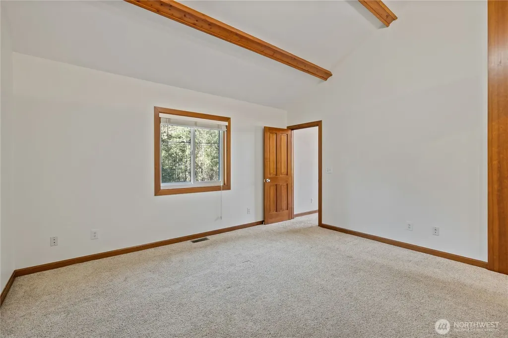424 Cannon Road Packwood WA 98361