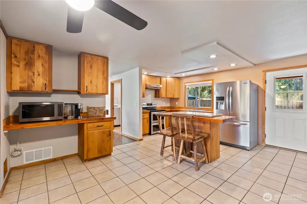 424 Cannon Road Packwood WA 98361