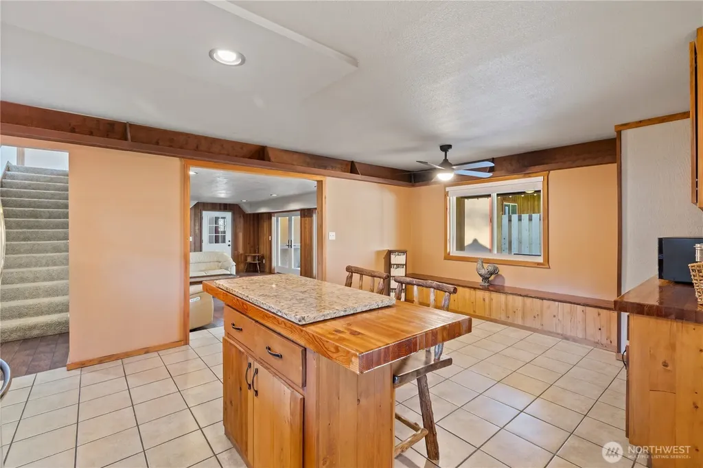 424 Cannon Road Packwood WA 98361