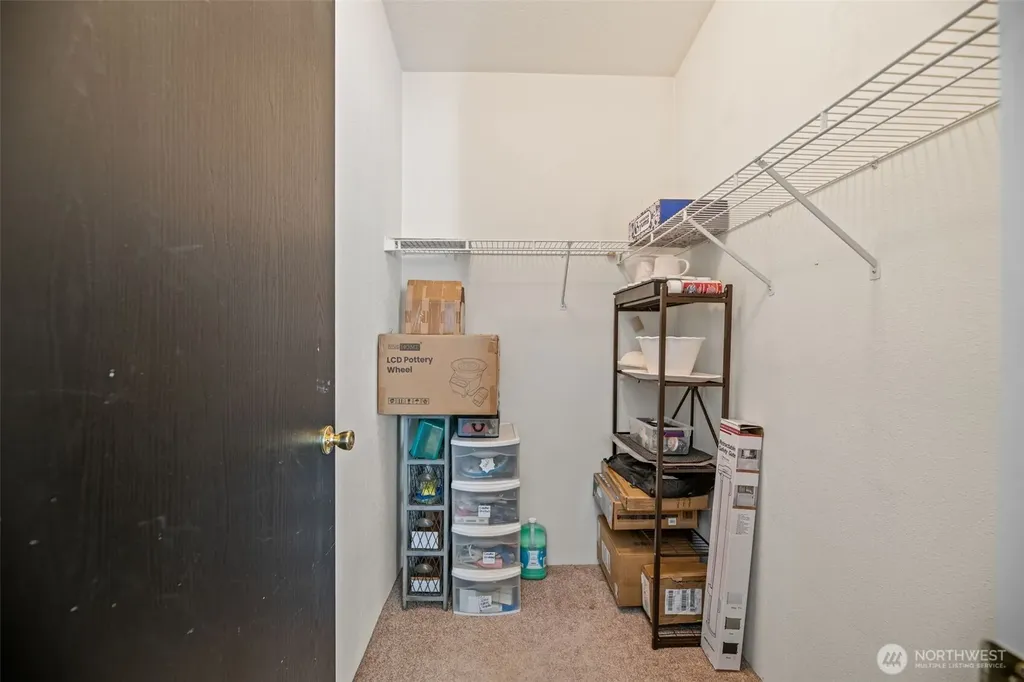10716 61st Street E Puyallup WA 98372