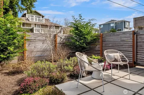 6710 36th Avenue SW Seattle WA 98126