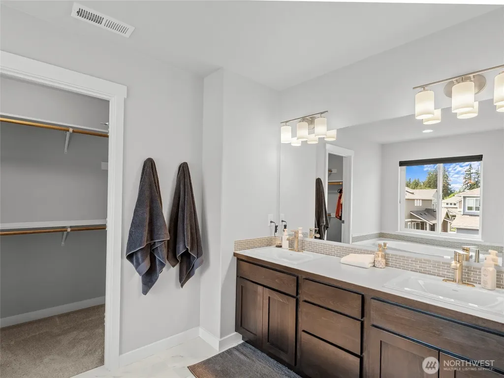 9024 Wyatt Court SE Tumwater WA 98501