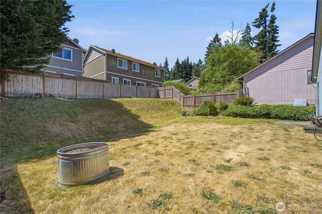 1059 NE Regal Court Bremerton WA 98311