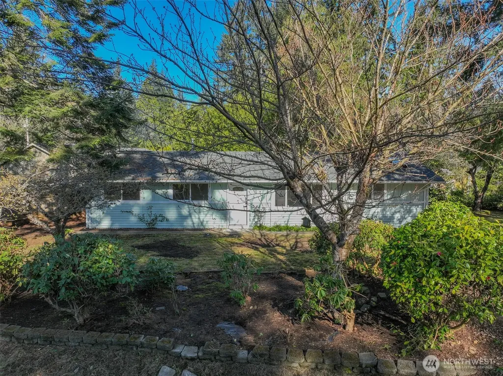 5323 77th Court SW Olympia WA 98512