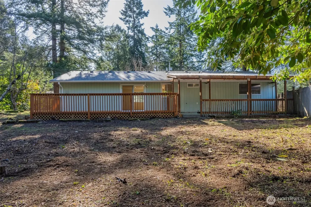 5323 77th Court SW Olympia WA 98512