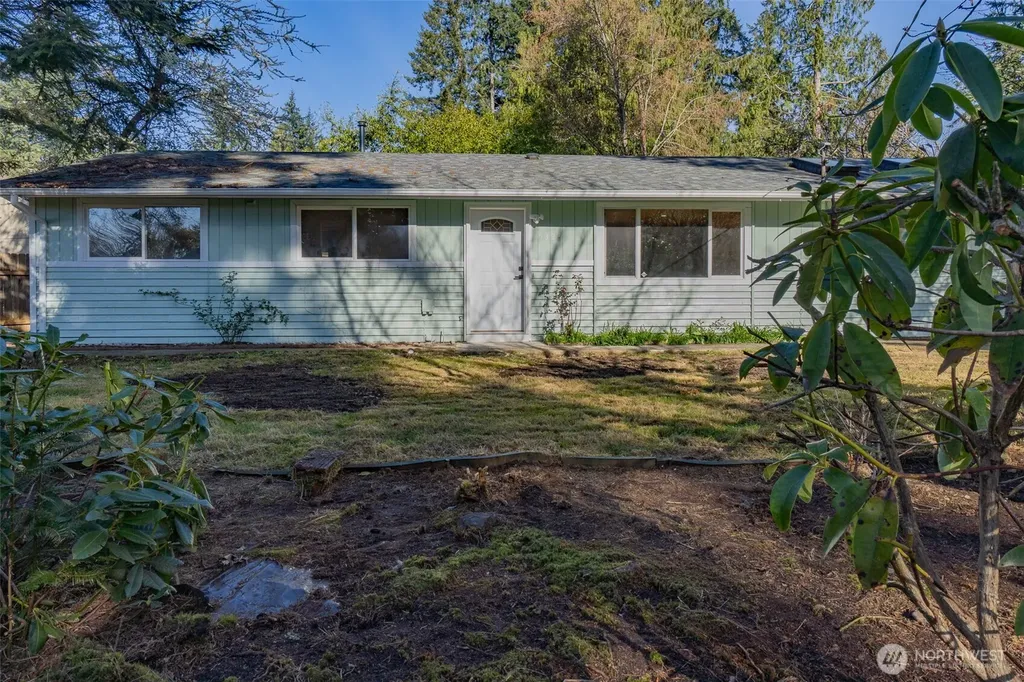5323 77th Court SW Olympia WA 98512