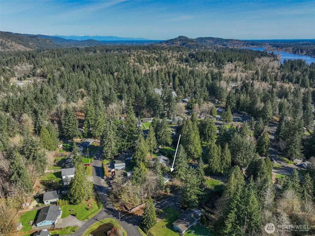 5323 77th Court SW Olympia WA 98512