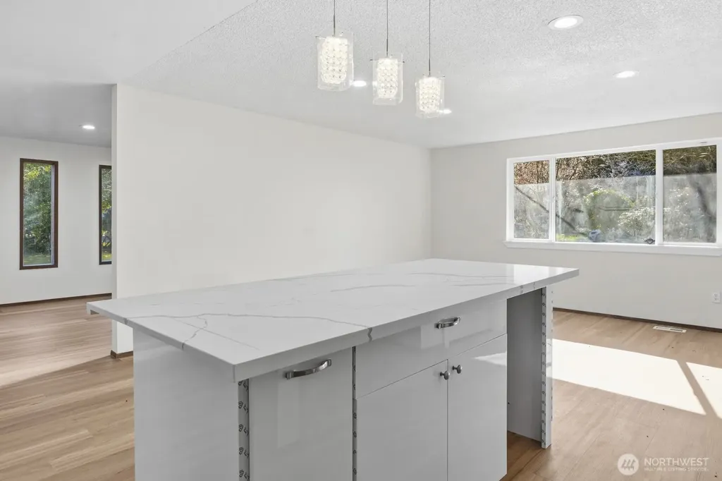 5323 77th Court SW Olympia WA 98512