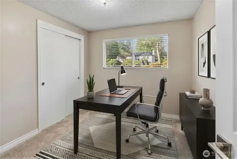 11901 32nd Drive SE Everett WA 98208