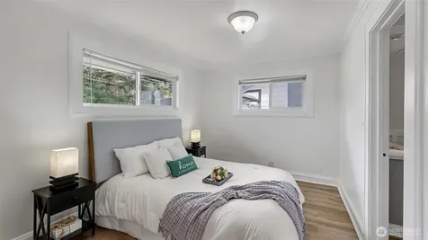 7301 32nd Avenue S Seattle WA 98118