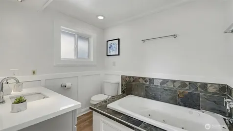 7301 32nd Avenue S Seattle WA 98118