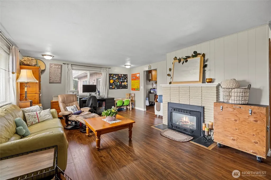 20181 Lafayette Road Burlington WA 98233