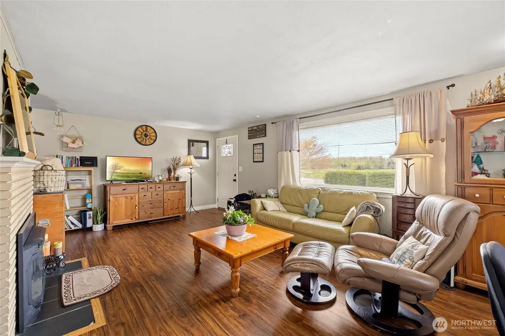 20181 Lafayette Road Burlington WA 98233