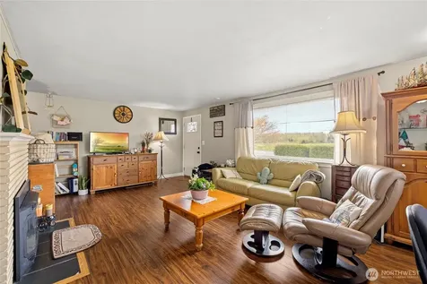20181 Lafayette Road Burlington WA 98233