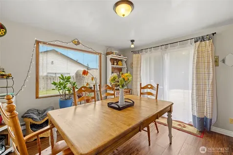 20181 Lafayette Road Burlington WA 98233