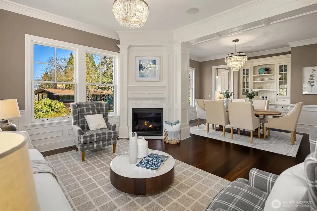 2212 77th Avenue SE Mercer Island WA 98040