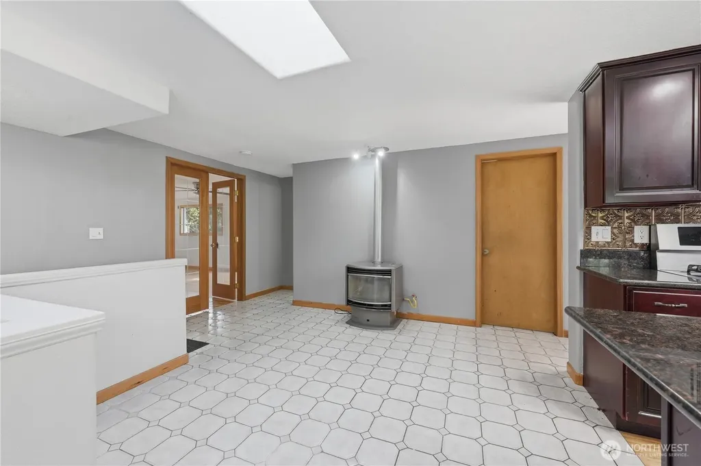 2539 Mackenzie Road Bellingham WA 98226