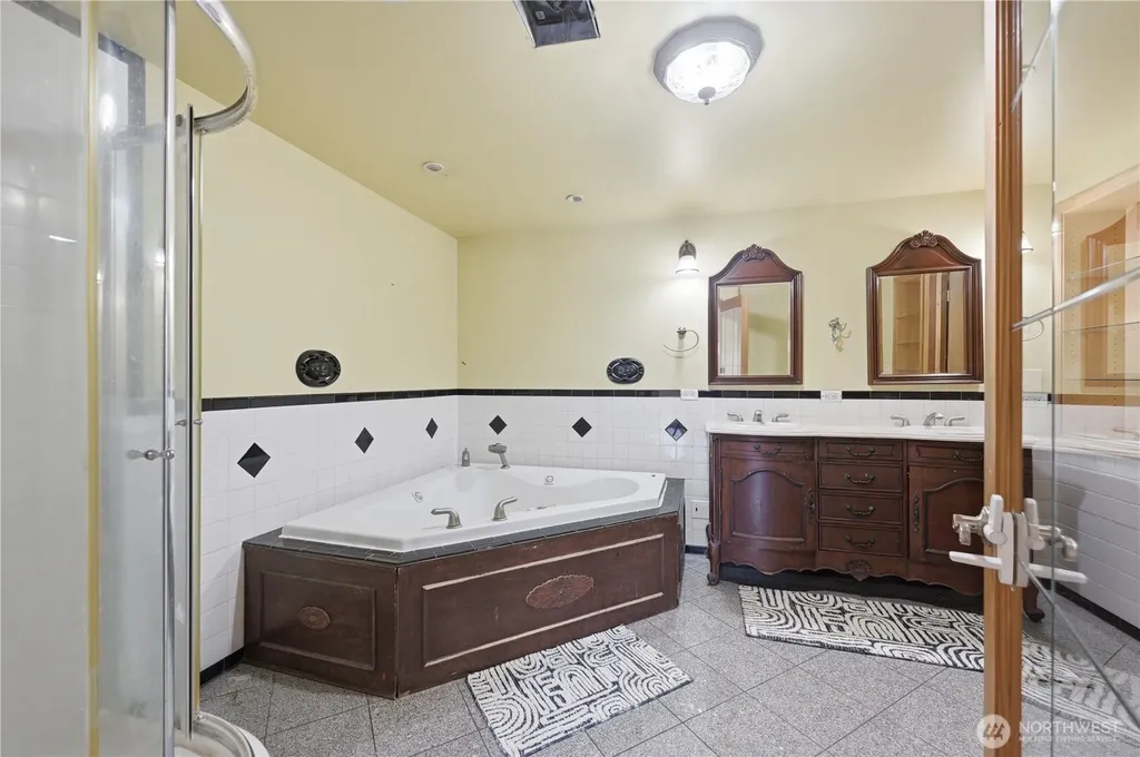 2539 Mackenzie Road Bellingham WA 98226