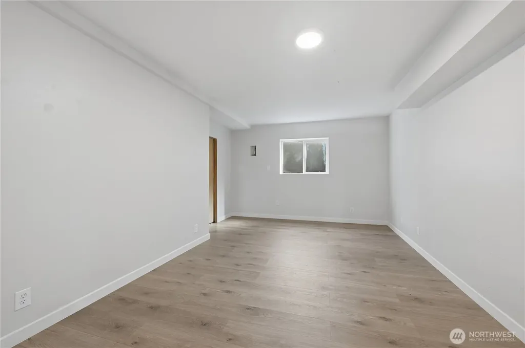 2539 Mackenzie Road Bellingham WA 98226