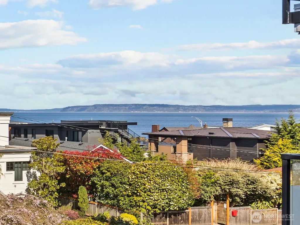 300 2nd Avenue N Edmonds WA 98020