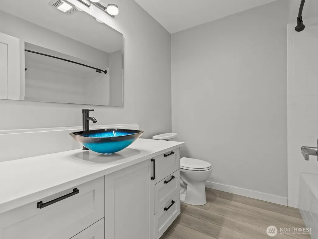 300 2nd Avenue N Edmonds WA 98020