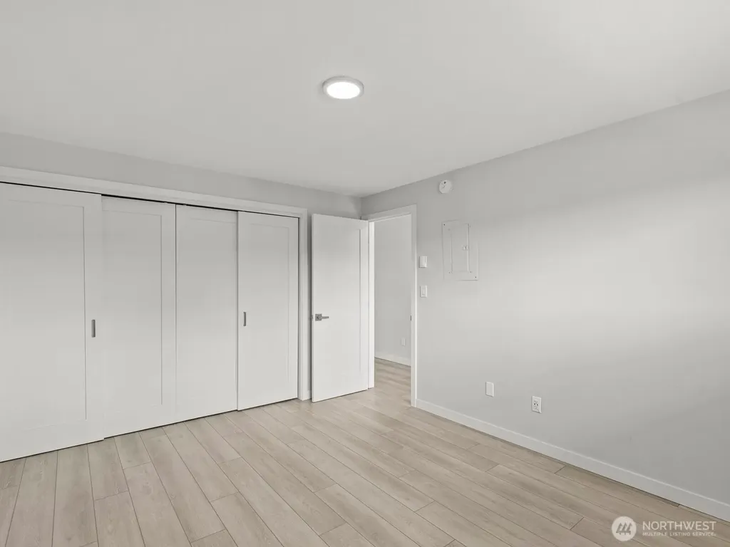 300 2nd Avenue N Edmonds WA 98020