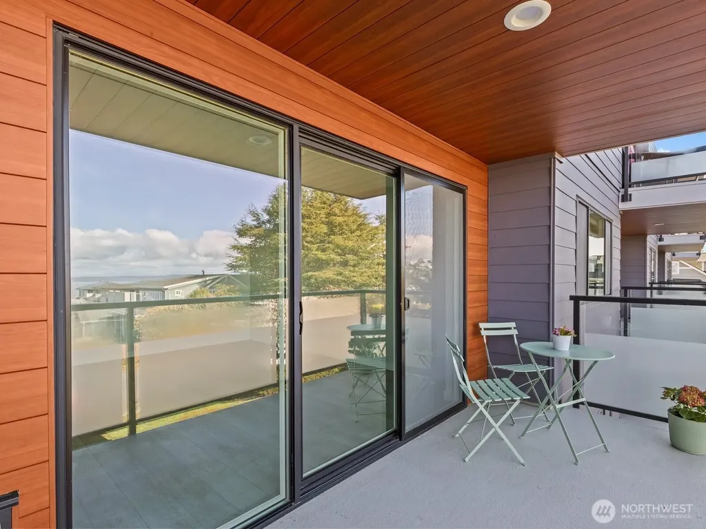 300 2nd Avenue N Edmonds WA 98020
