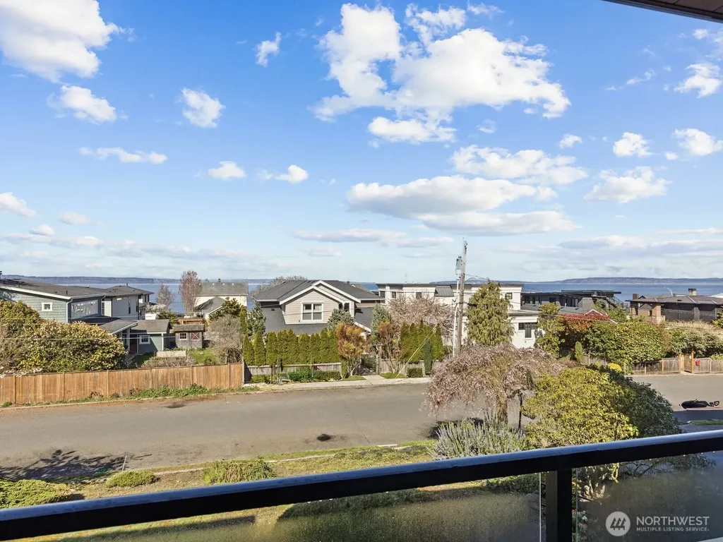 300 2nd Avenue N Edmonds WA 98020