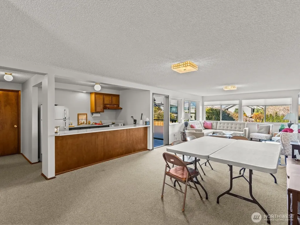 300 2nd Avenue N Edmonds WA 98020