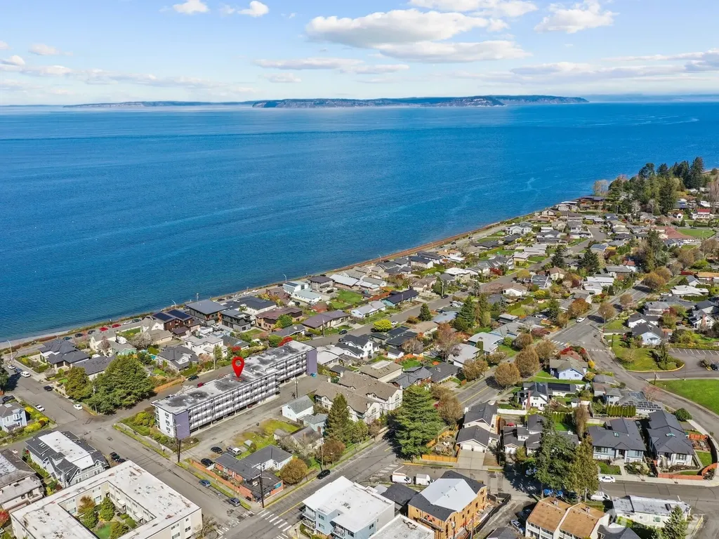 300 2nd Avenue N Edmonds WA 98020