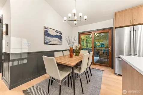15817 SE Newport (private Drive) Way Bellevue WA 98006