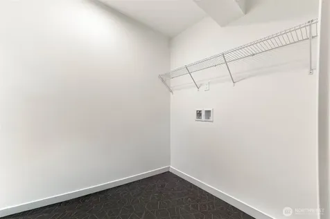 15817 SE Newport (private Drive) Way Bellevue WA 98006