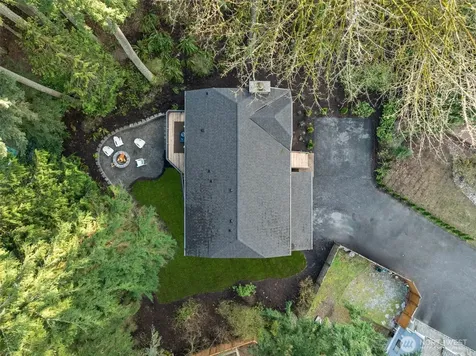 15817 SE Newport (private Drive) Way Bellevue WA 98006