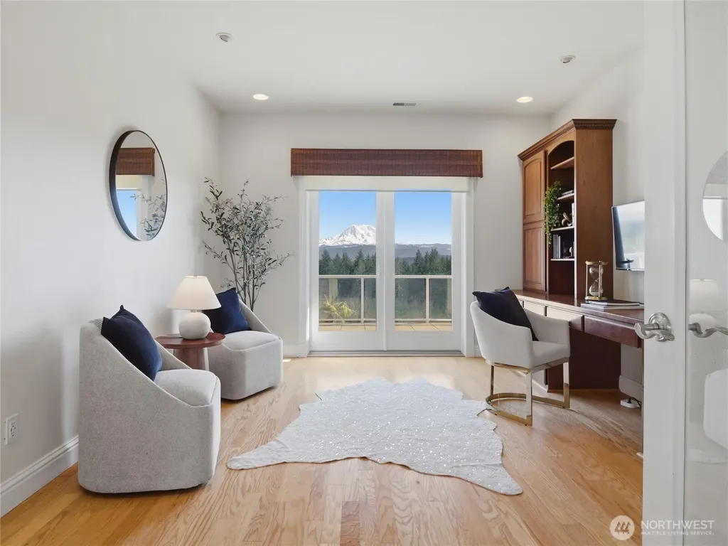 2510 Cascade Drive E Roy WA 98580