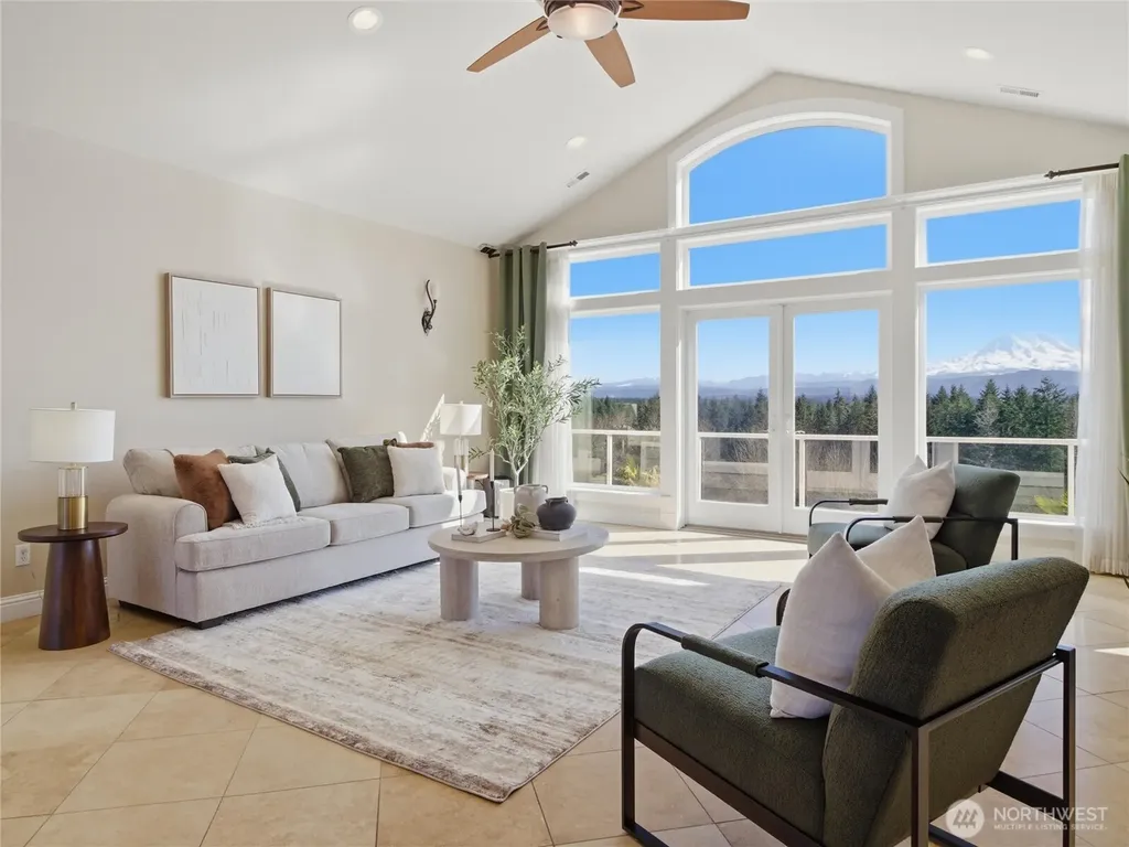 2510 Cascade Drive E Roy WA 98580