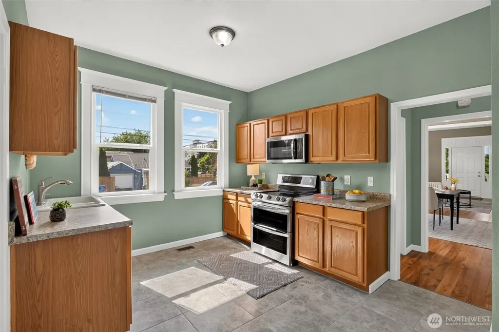 2918 S 7th Street Tacoma WA 98405