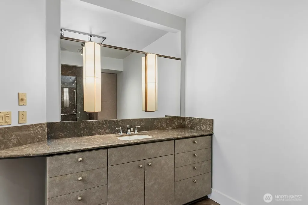745 Bellevue Avenue E Seattle WA 98102