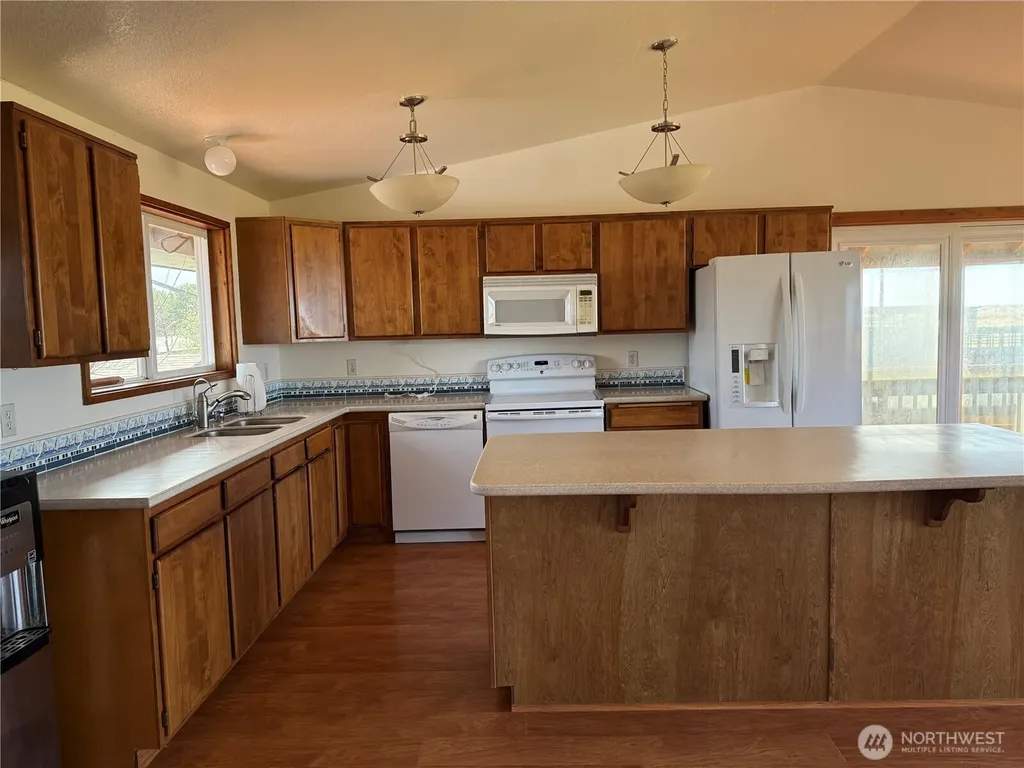 30011 G Street Ocean Park WA 98640