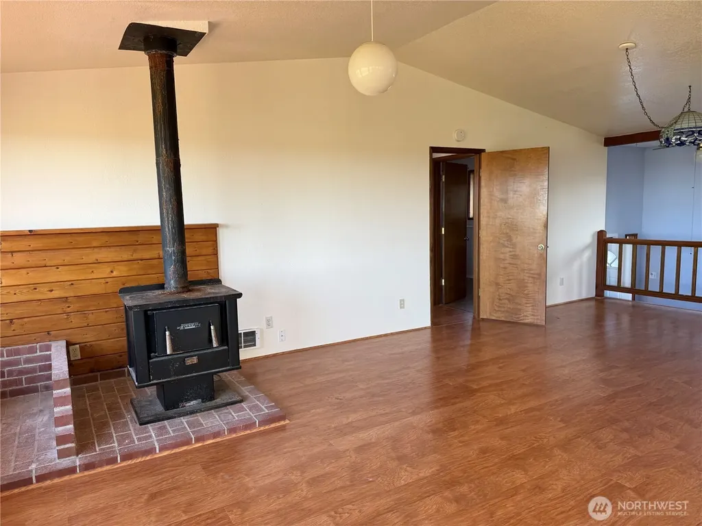 30011 G Street Ocean Park WA 98640