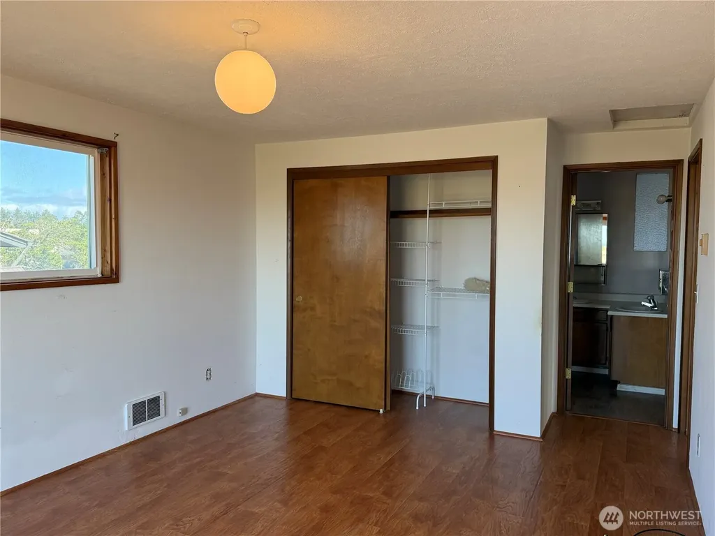 30011 G Street Ocean Park WA 98640