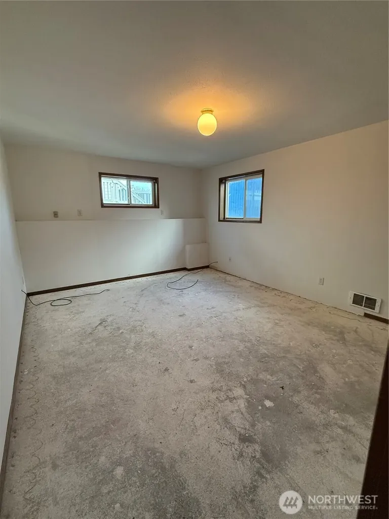 30011 G Street Ocean Park WA 98640
