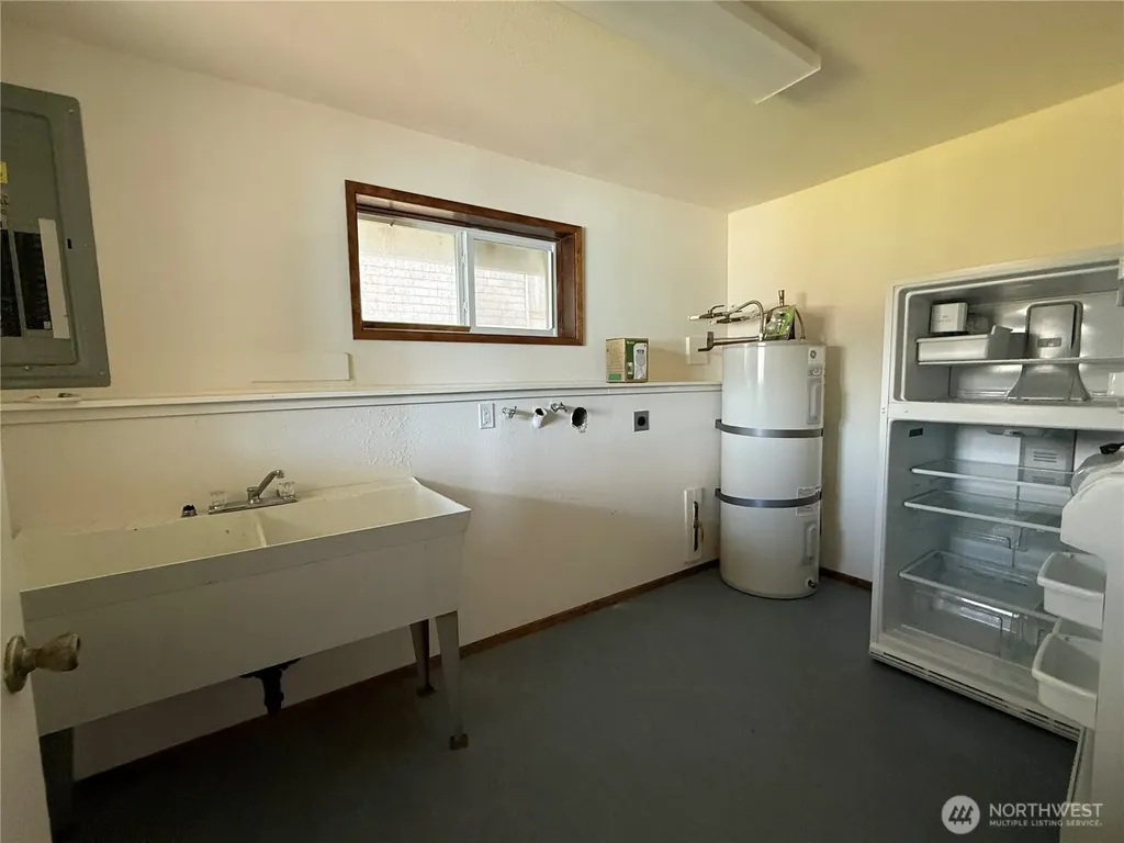 30011 G Street Ocean Park WA 98640