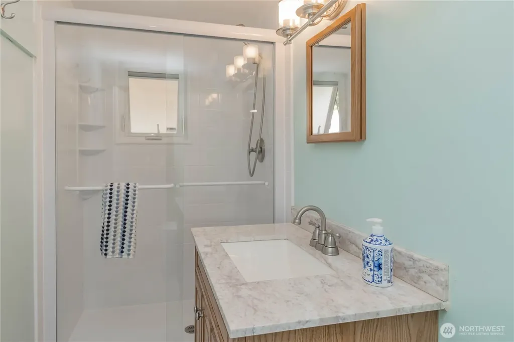 11834 8th Avenue S Seattle WA 98168