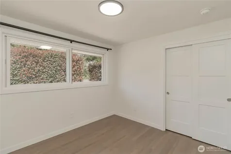 11834 8th Avenue S Seattle WA 98168