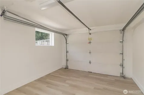 11834 8th Avenue S Seattle WA 98168