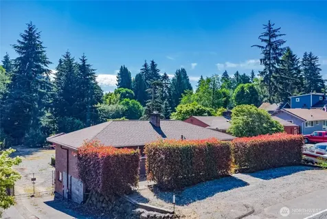 11834 8th Avenue S Seattle WA 98168