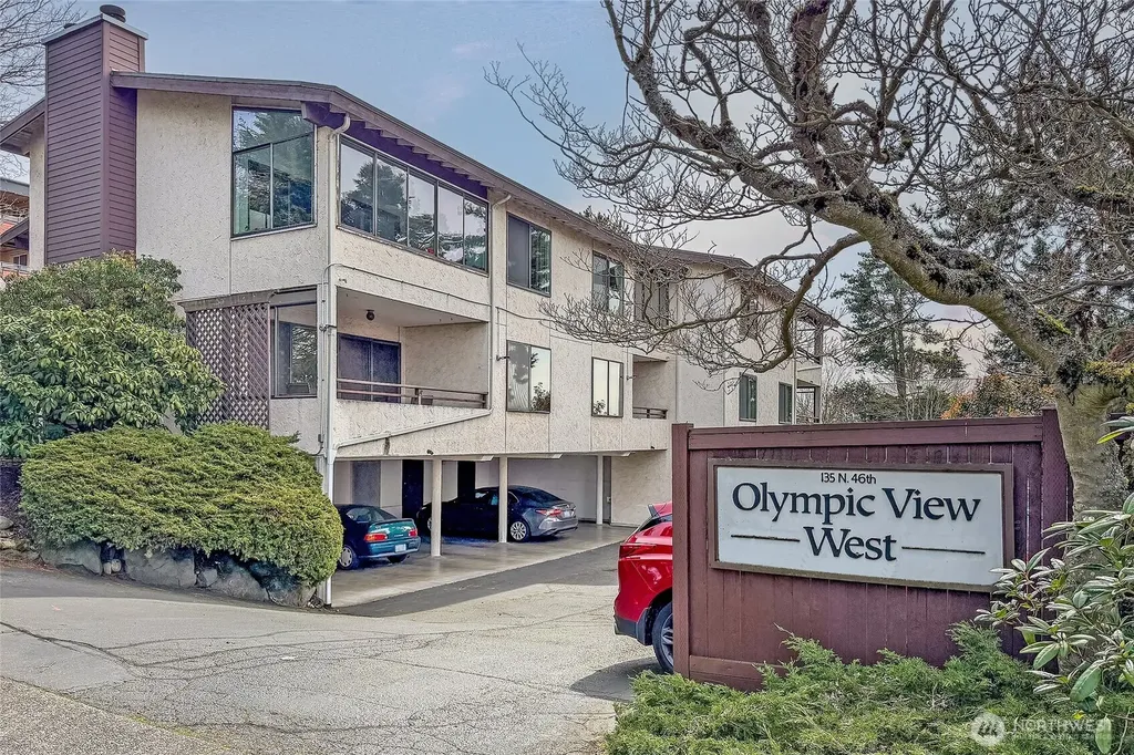 135 N 46th Street Seattle WA 98103