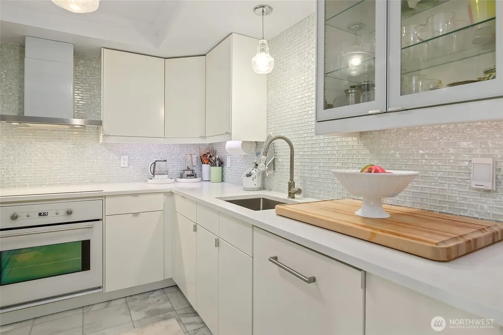 135 N 46th Street Seattle WA 98103