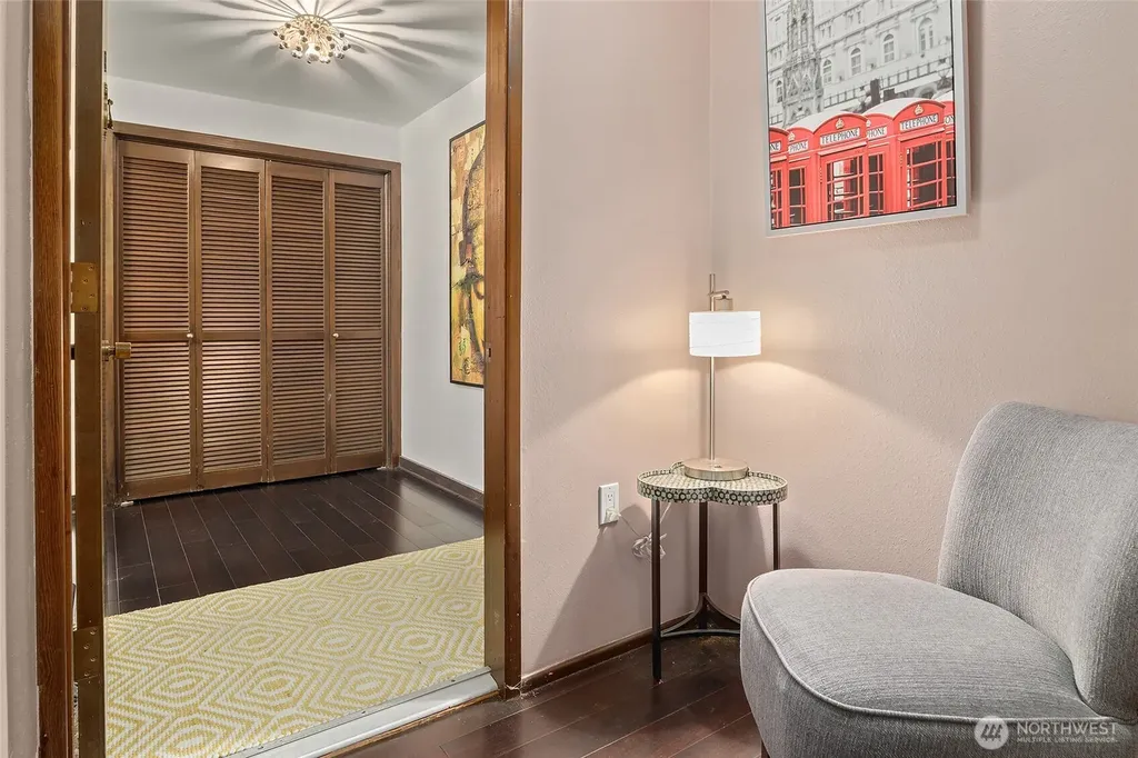 135 N 46th Street Seattle WA 98103